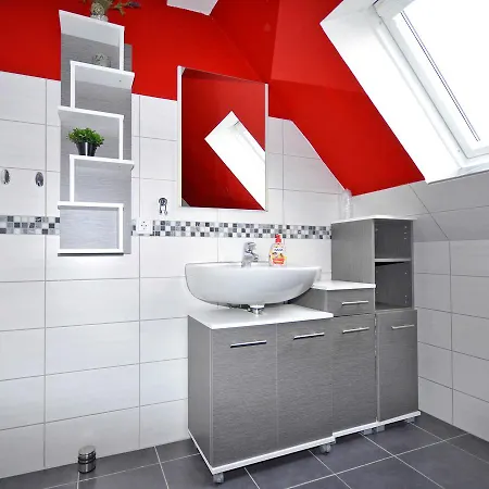 See 7080 Apartment