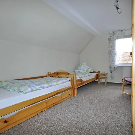 Apartment See 7080