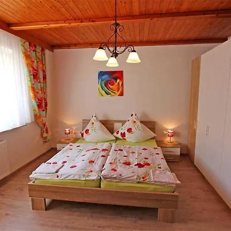 See 7080 Apartment Klink